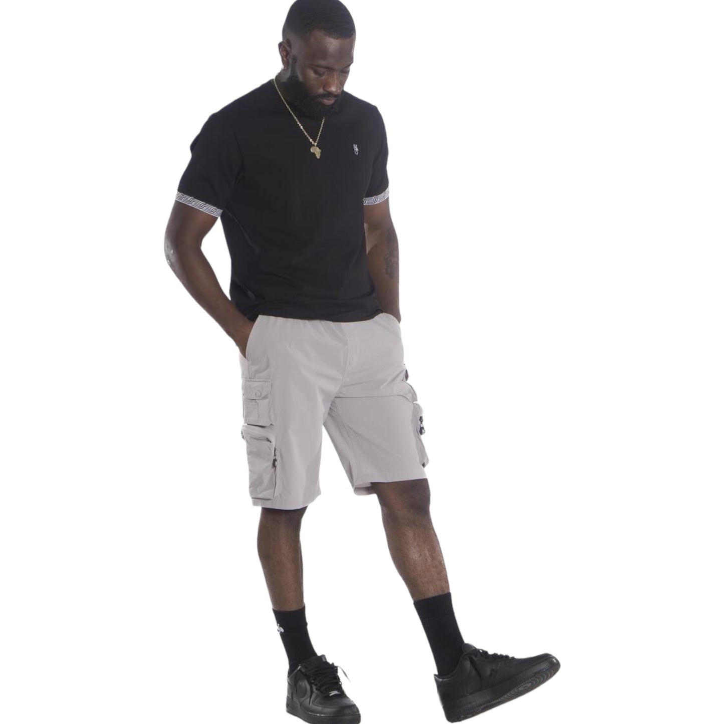 MAKOBI: Colton Nylon Cargo Shorts M633 TUSC