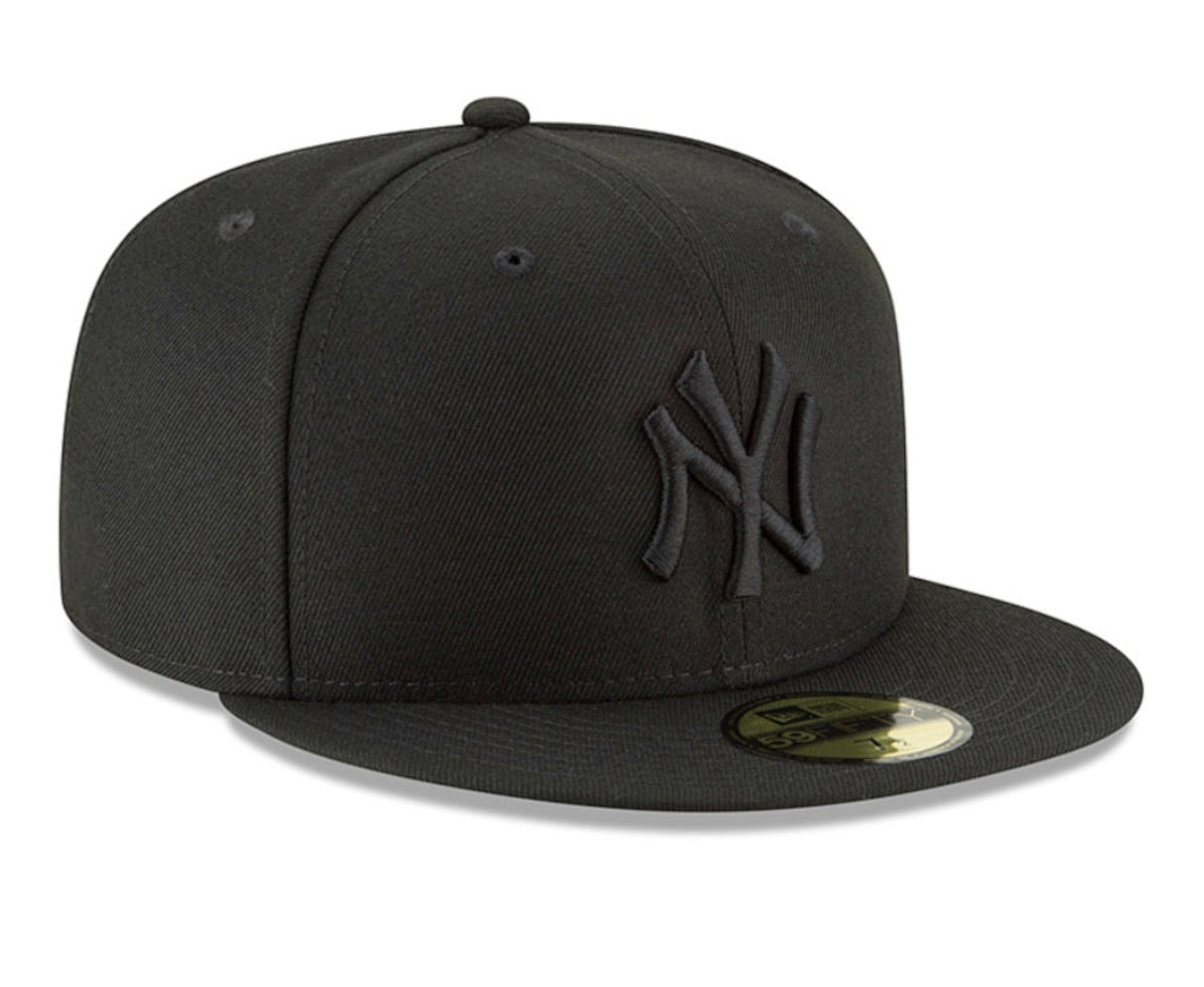 New York Yankees Black Fitted 11591128 - On Time Fashions Tuscaloosa