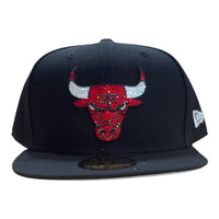 NEW ERA: Bulls Rhinestone Badge Fitted 60931908