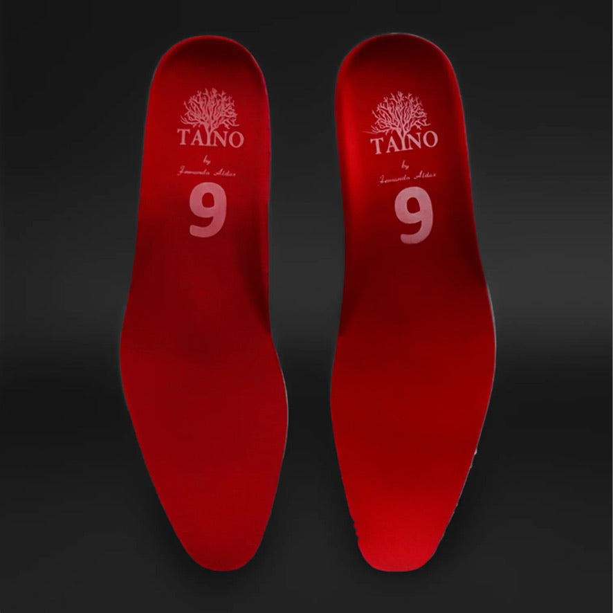TAYNO: Blaze Low Top Leather Sneaker