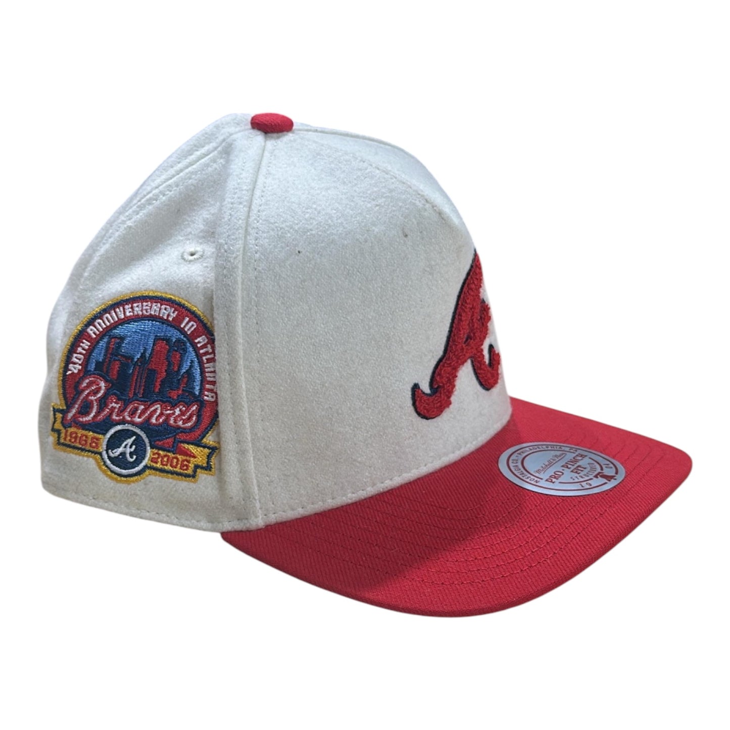 MITCHELL & NESS: Braves Cream Team Snapback