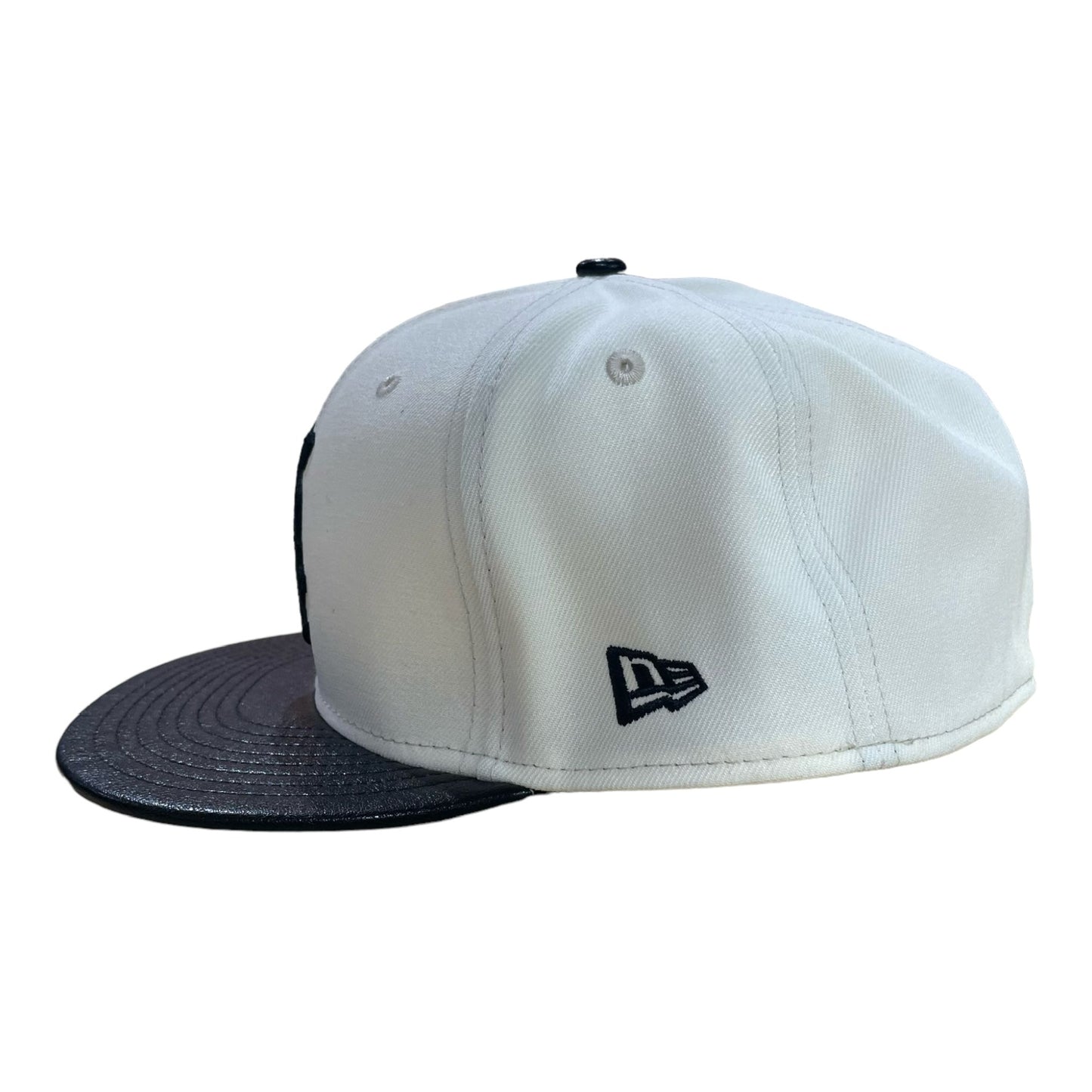 NEW ERA: White Sox Leather Visor Fitted 60498049