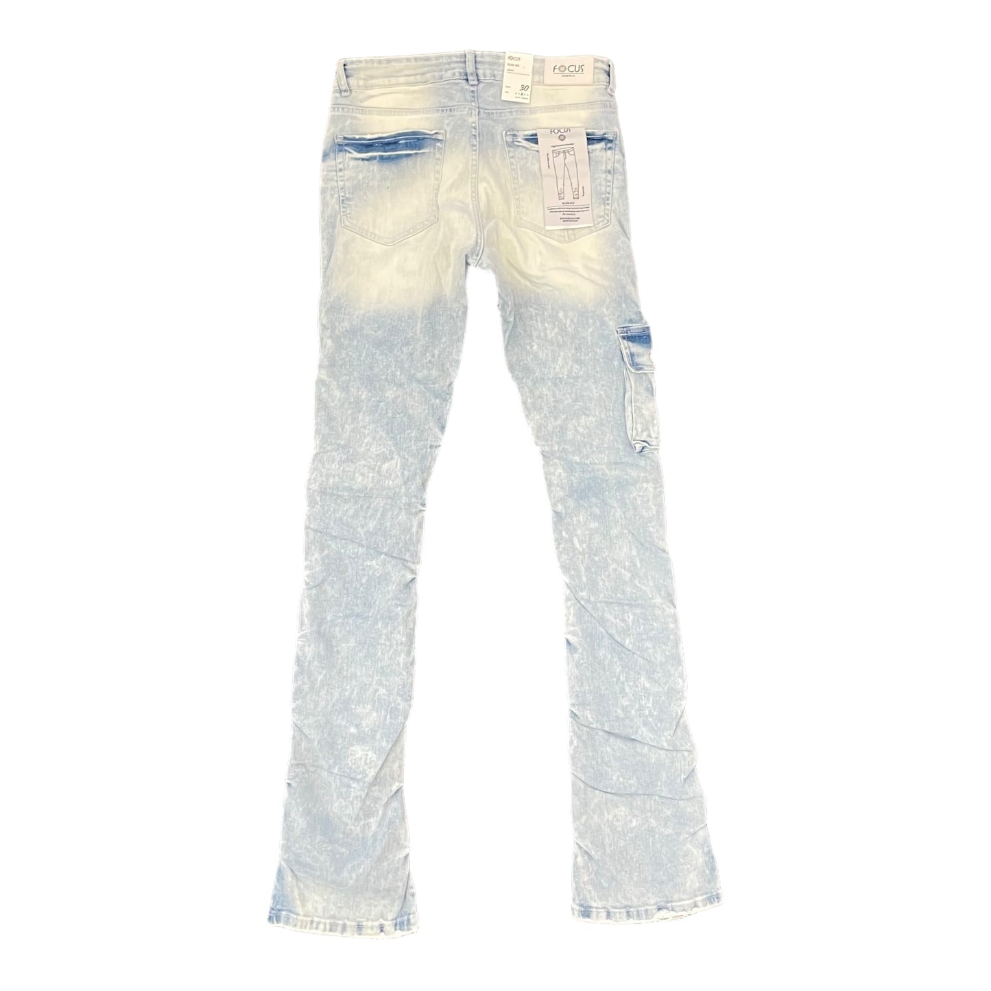 FOCUS: Distressed Stacked Denim 5226