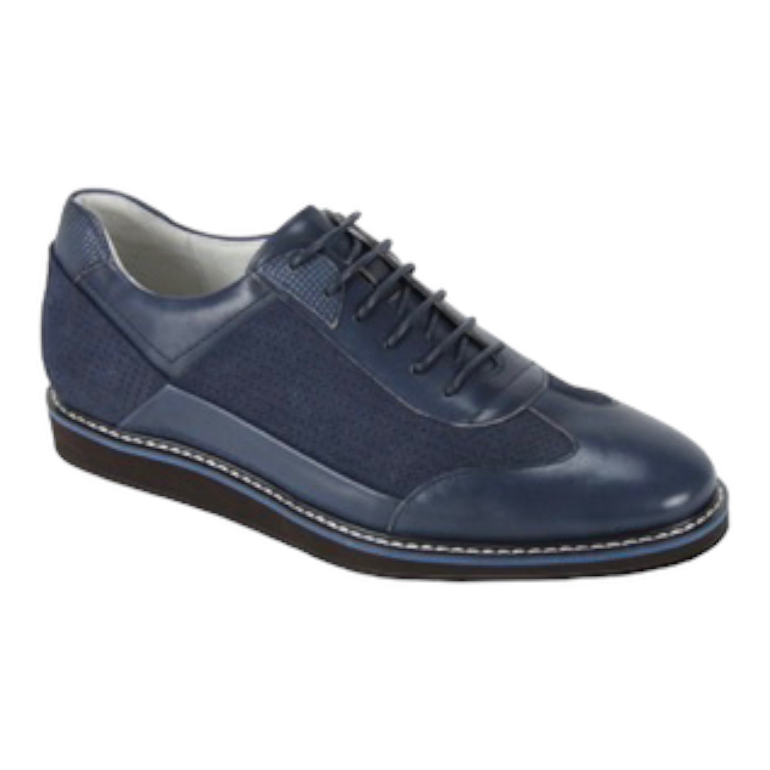 CASUAL SHOES