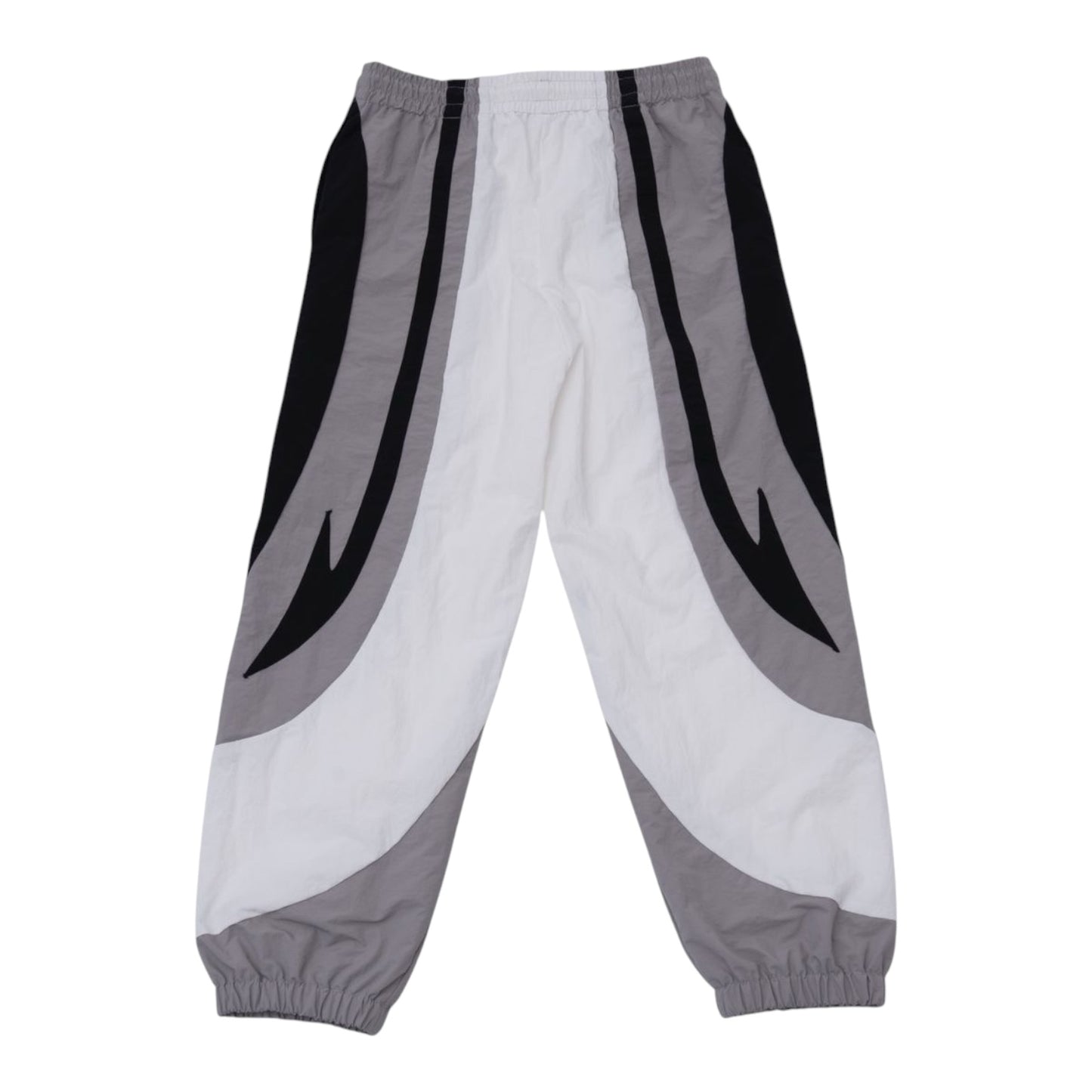 SYNDICATE: Nylon Set 2/3