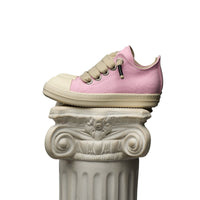 DUAA: Salm 28 Low Top Canvas Sneaker