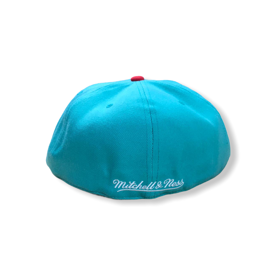 MITCHELL & NESS: Vancouver Grizzlies 2Tone Fitted